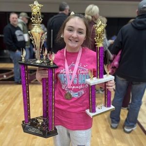 Meet your Posher, Laurel